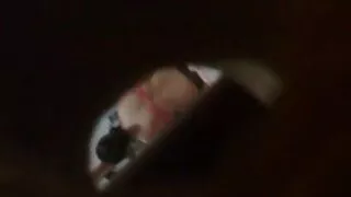 বাবা বাংলাদেশি চোদাচুদির ভিডিও তার সাথে খেলেছে এবং তার ওয়ার্ডটি বিছানায় রেখেছিল
