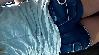 চশমা সঙ্গে অদ্ভুত মেয়ে ভিডিও সেক লিঙ্গ চুষে